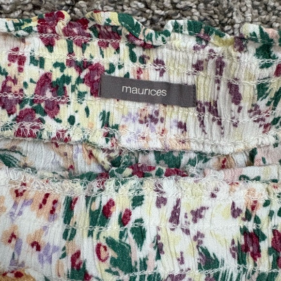 Floral Women's Shorts Set of 2 - Picture 7 of 7